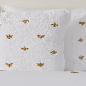 Elizabeth Scarlett Honey Bee Collection - Quilted Cushion Cover 50cm x 50cm